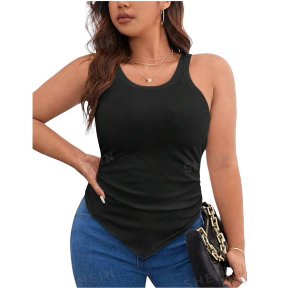 BUNDLE OF SHEIN Essence Plus Pair Of Solid Ruched Hanky Hem Tank Tops. - Picture 5 of 7